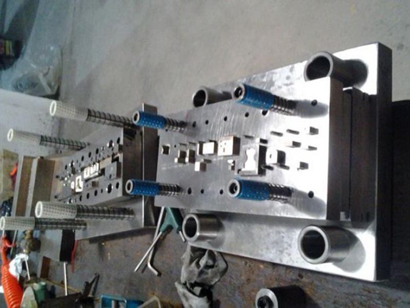 郴州模具制造-12